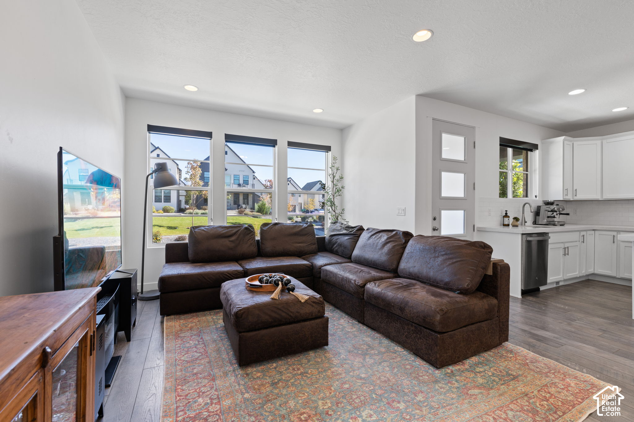 3112 N PARK COTTAGE WAY