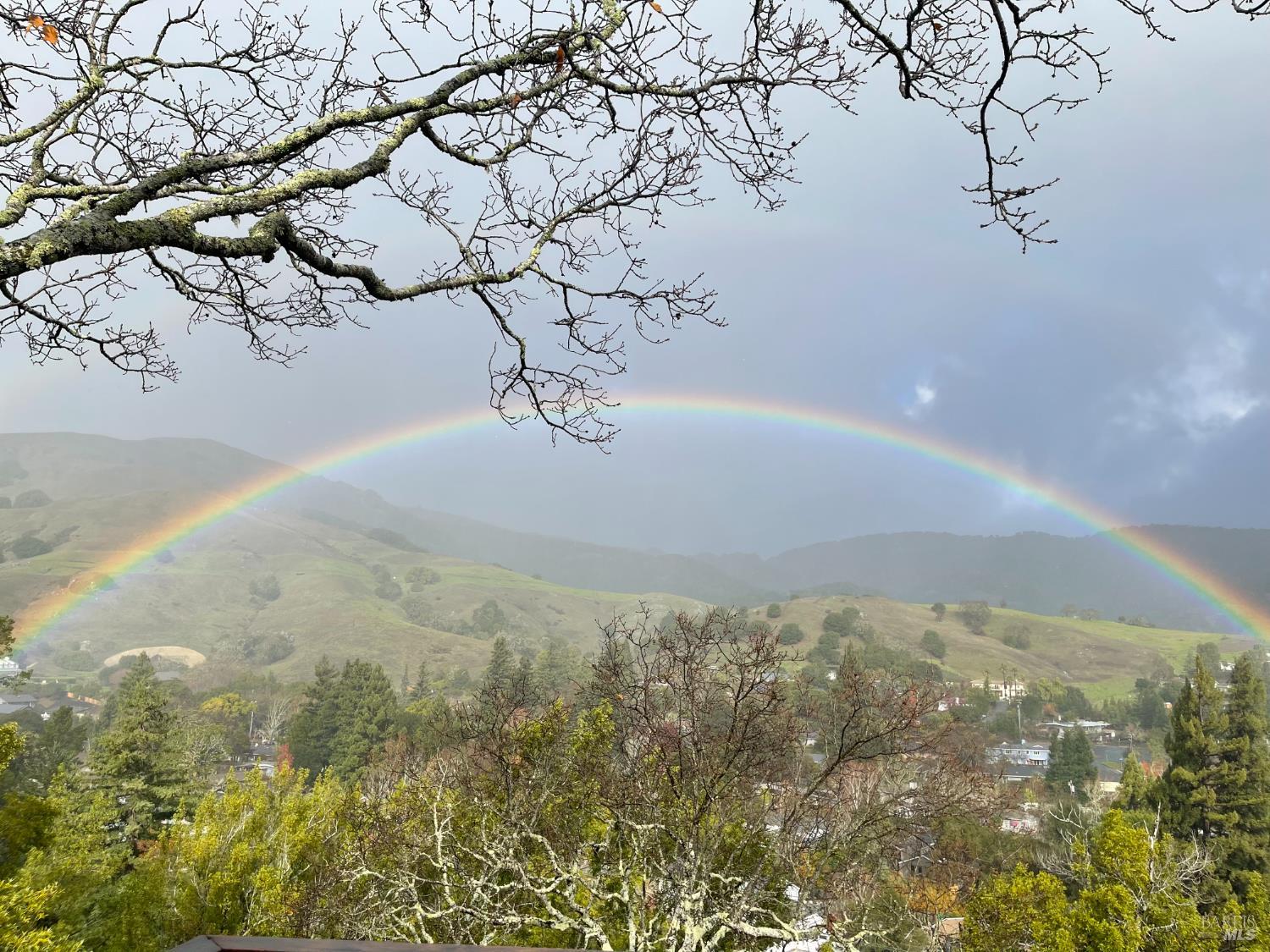 16 Dutch Valley Lane