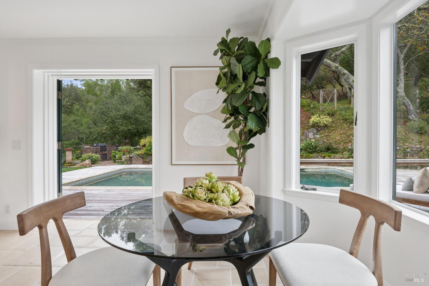 16 Dutch Valley Lane