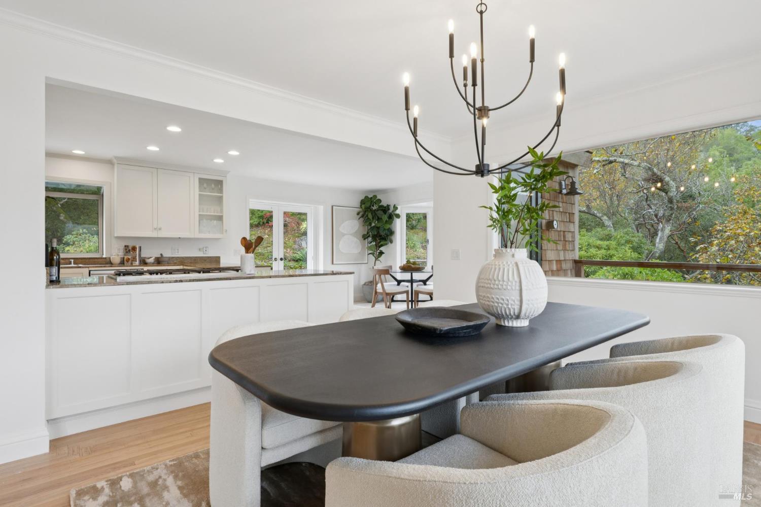 16 Dutch Valley Lane