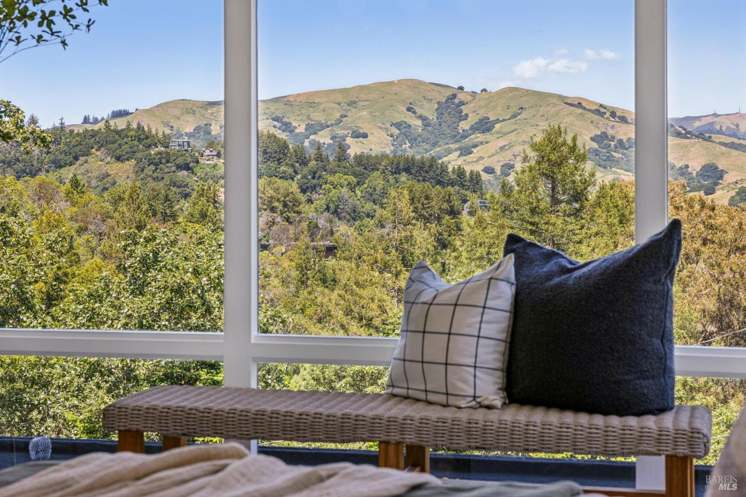 485 Scenic Road