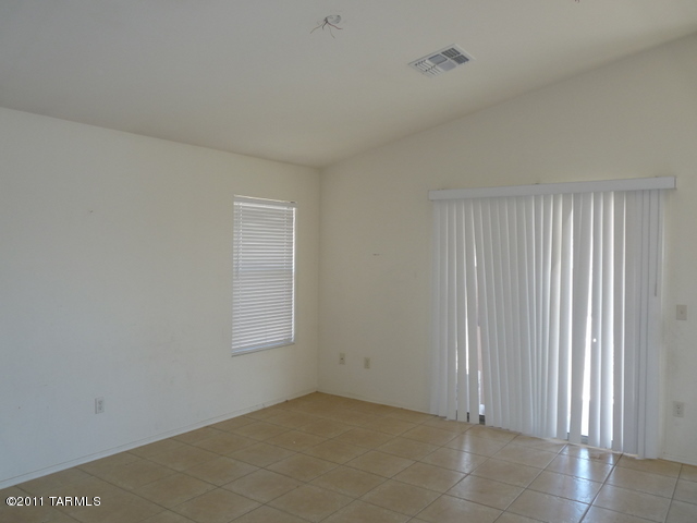 60853 E Silky Mane Drive