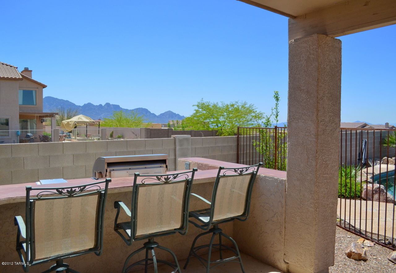 39484 S Mountain Shadow Drive