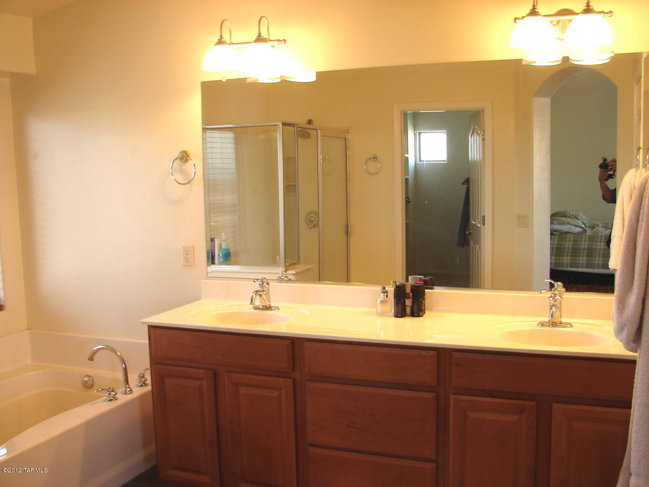 39484 S Mountain Shadow Drive