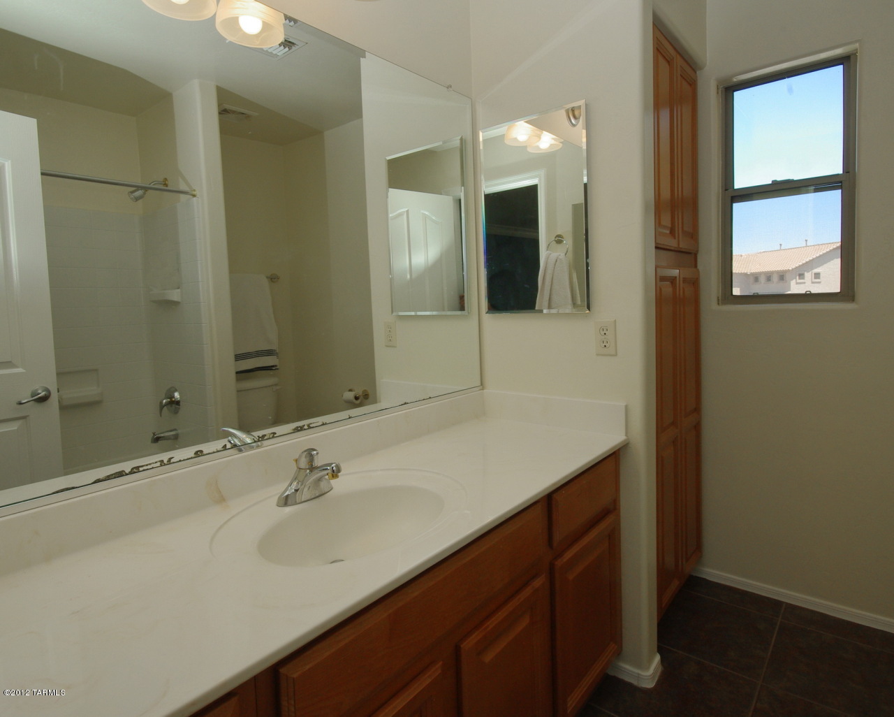 39484 S Mountain Shadow Drive