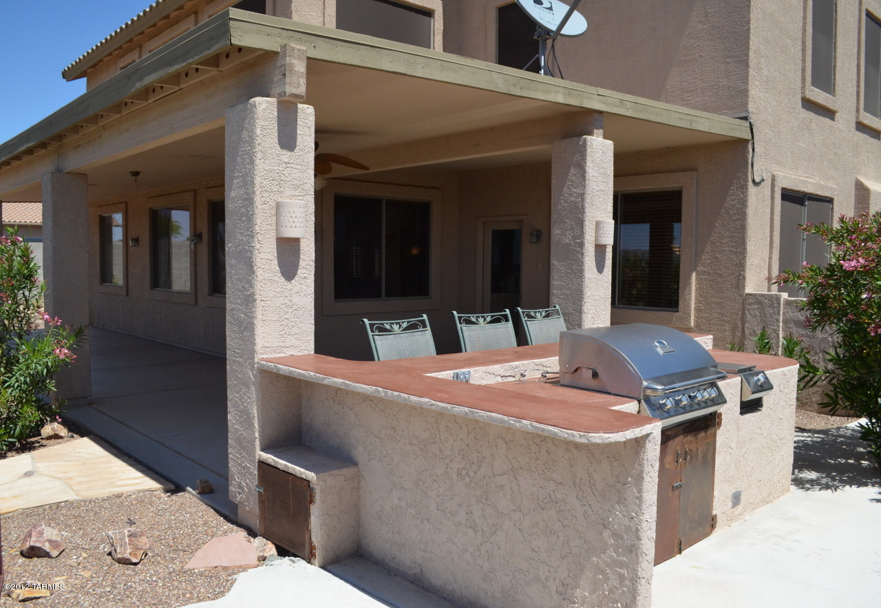 39484 S Mountain Shadow Drive