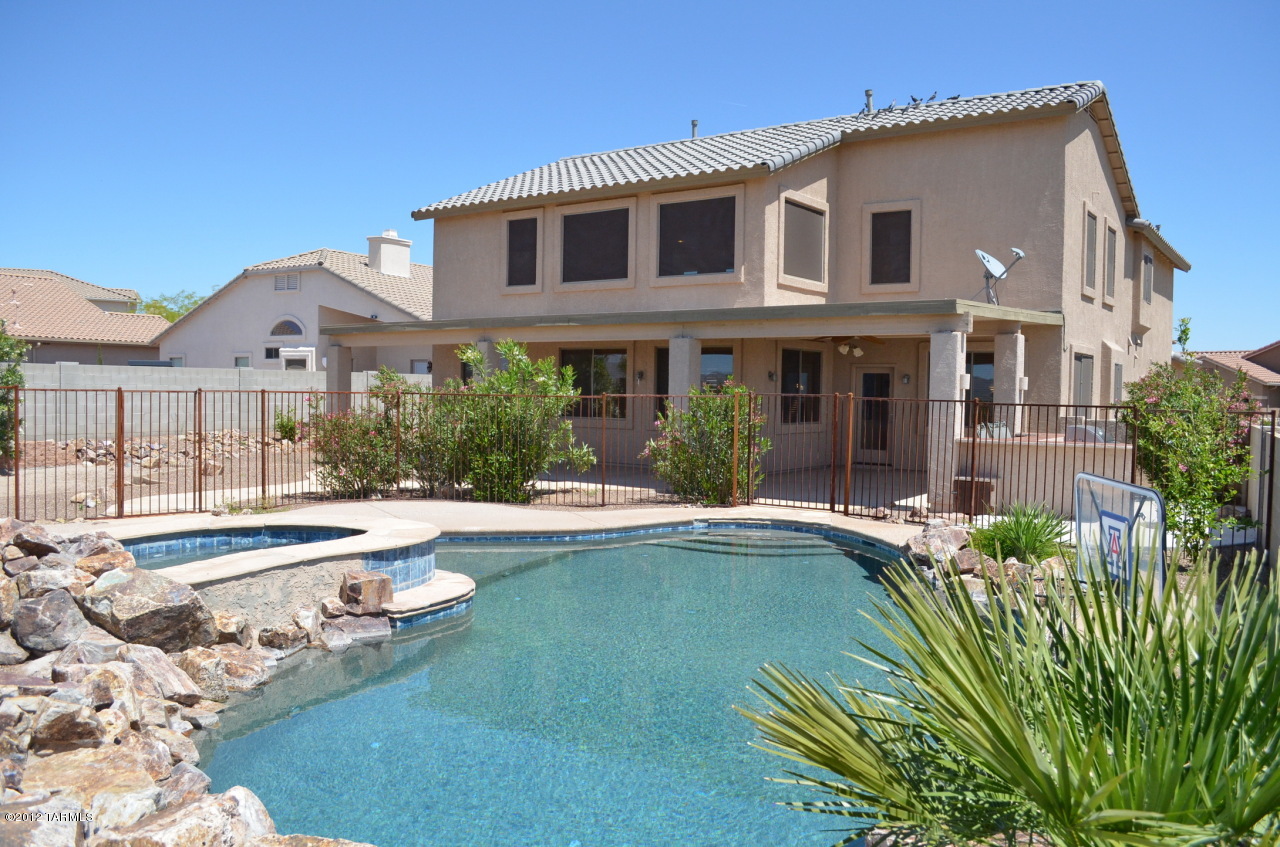 39484 S Mountain Shadow Drive