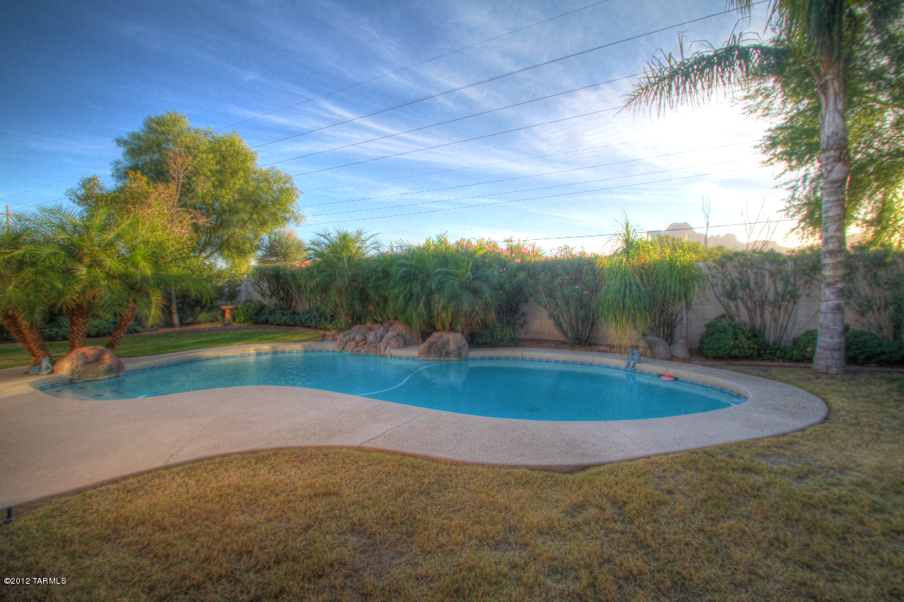 7773 W Talavera Way