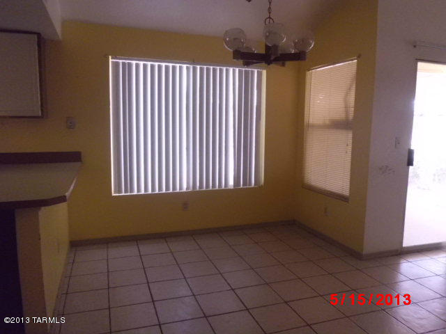 1889 W Southbrooke Circle