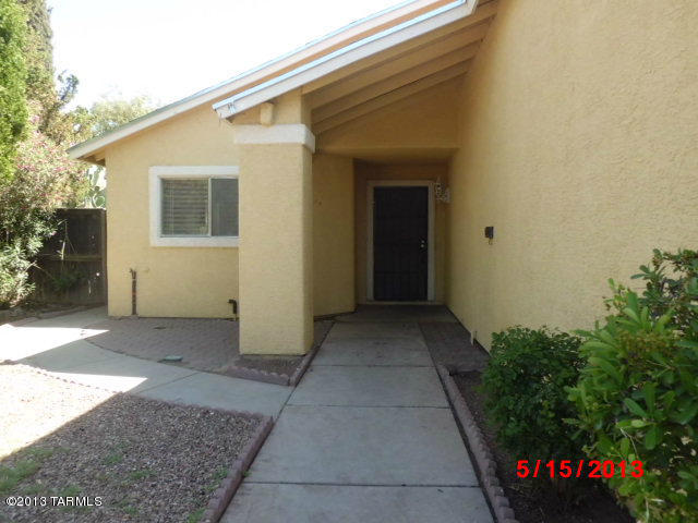 1889 W Southbrooke Circle