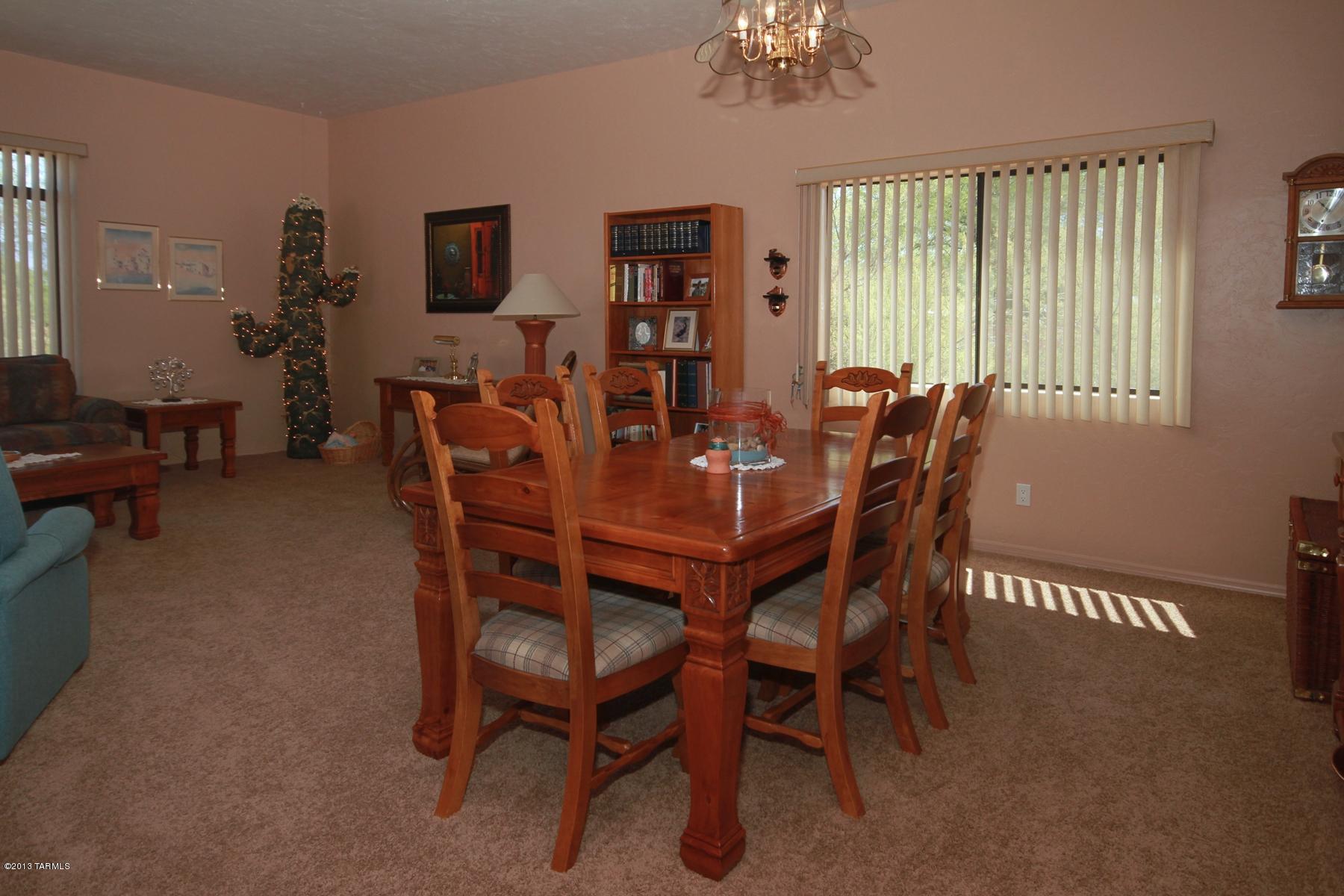 3741 W Placita Fantasia
