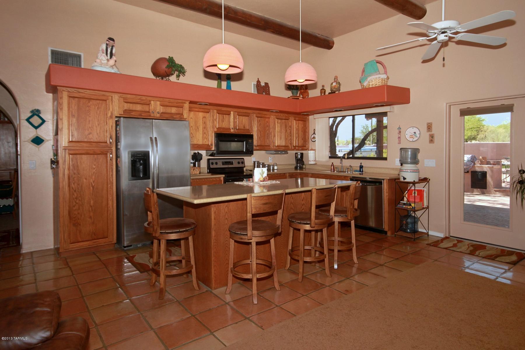 3741 W Placita Fantasia