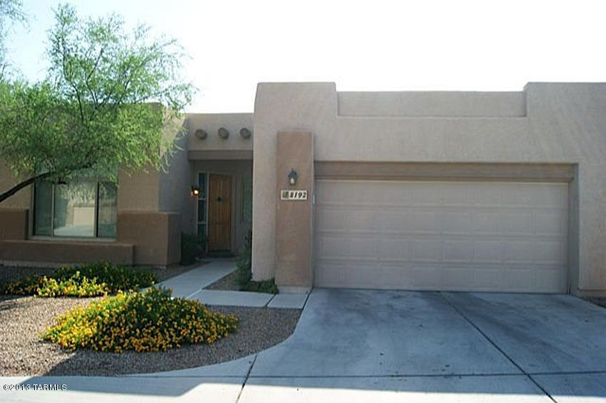8192 N White Stallion Place