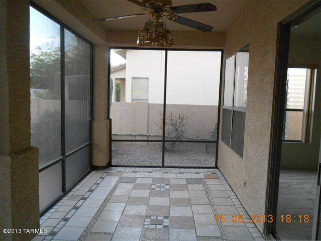 8906 N Veridian Drive