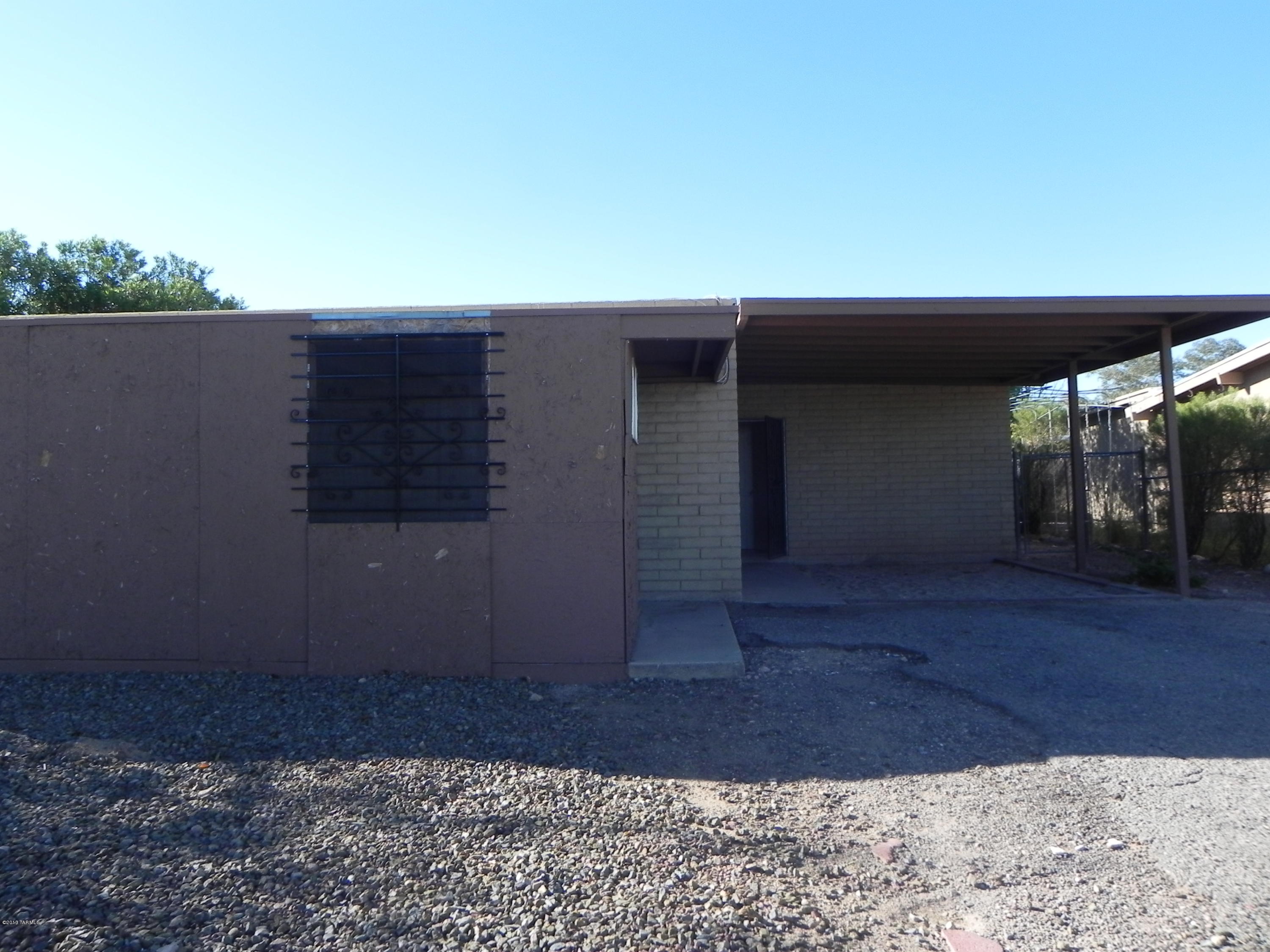 897 W Holladay Drive