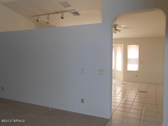 1433 W Canyon Shadows Lane