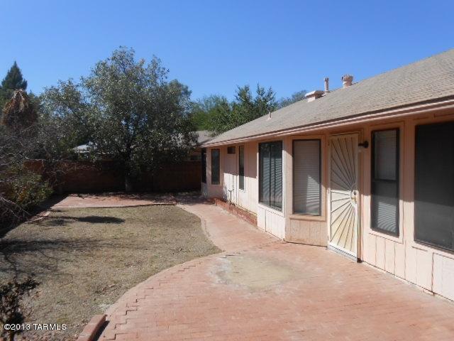 1433 W Canyon Shadows Lane