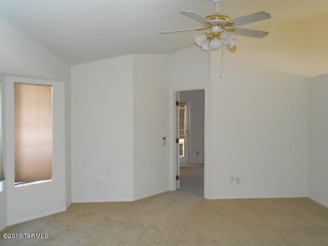 1433 W Canyon Shadows Lane