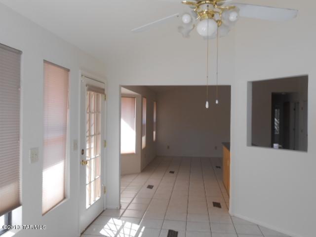 1433 W Canyon Shadows Lane