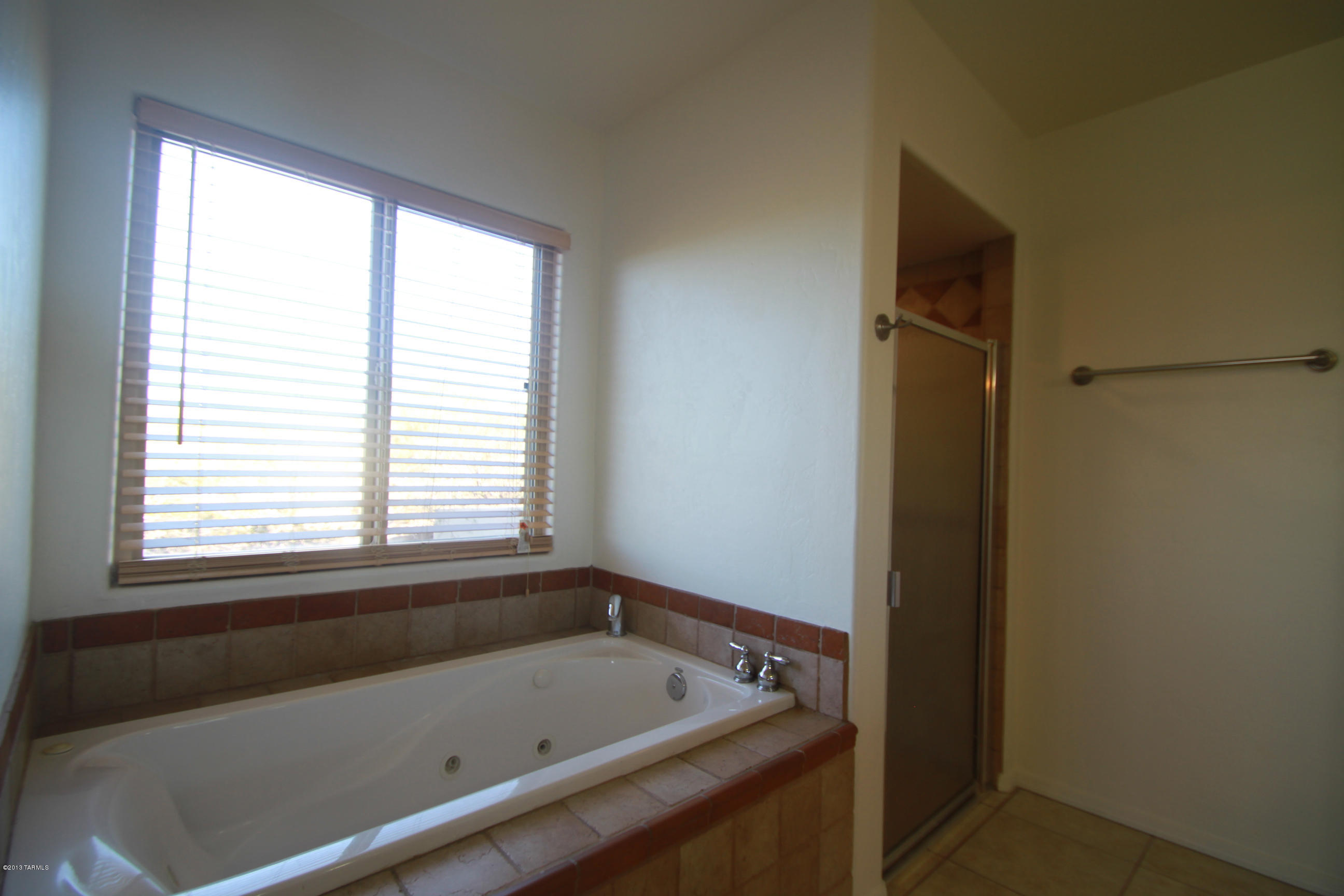4551 N Camino De Oeste
