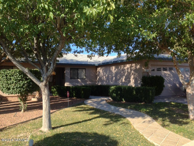 5242 S Bloomfield Drive