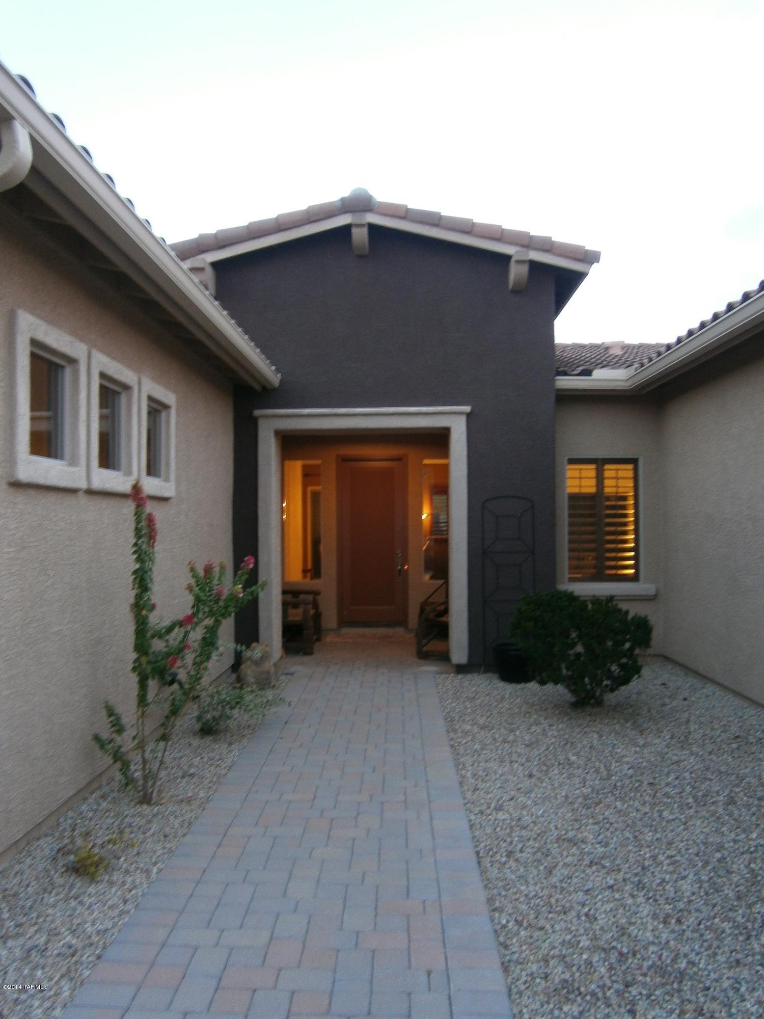 8439 N Ironwood Reserve Way