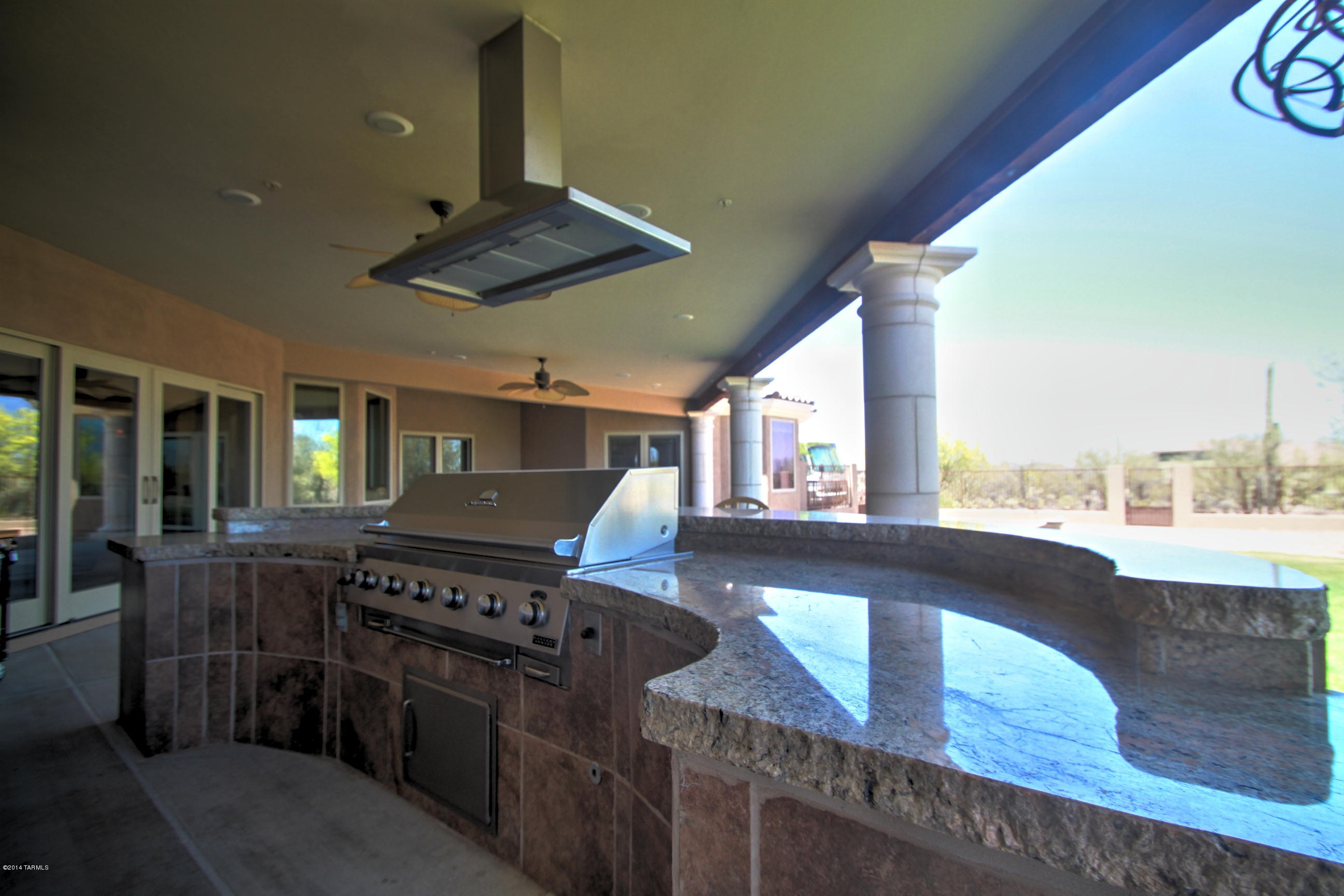 7450 W Ina Road