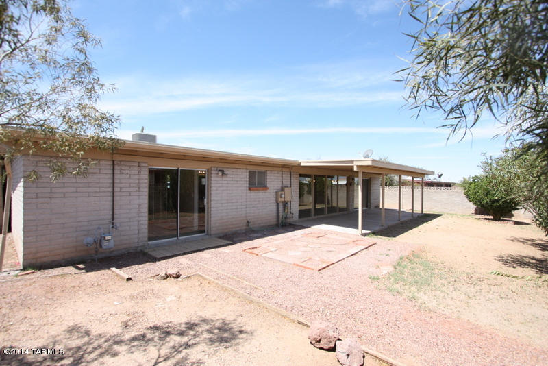 9335 E Golf Links Road