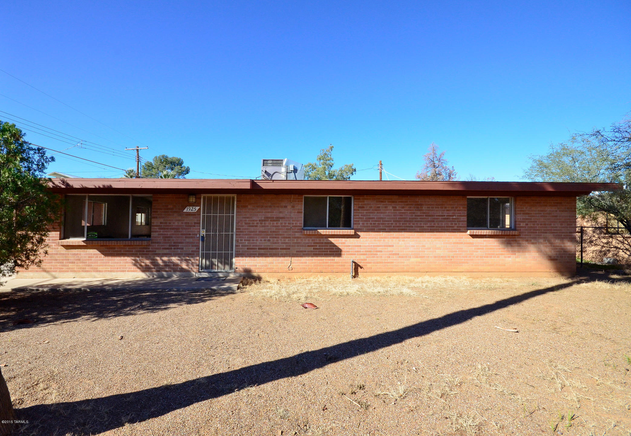 1925 N Mountain Avenue