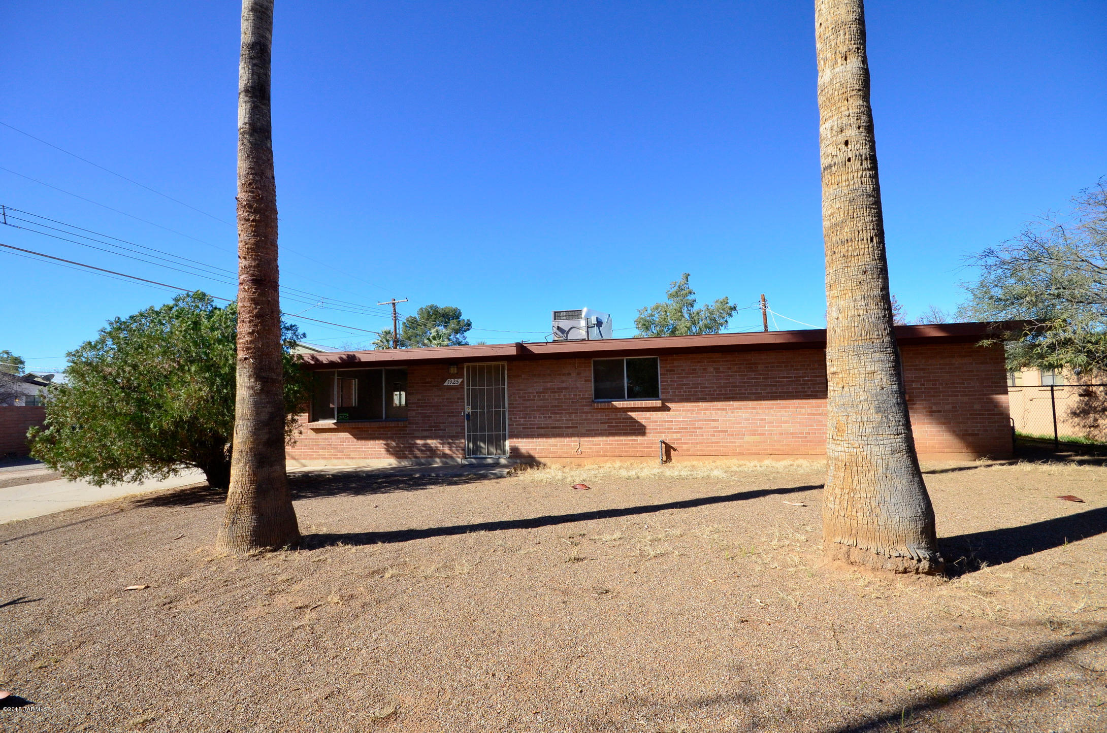 1925 N Mountain Avenue