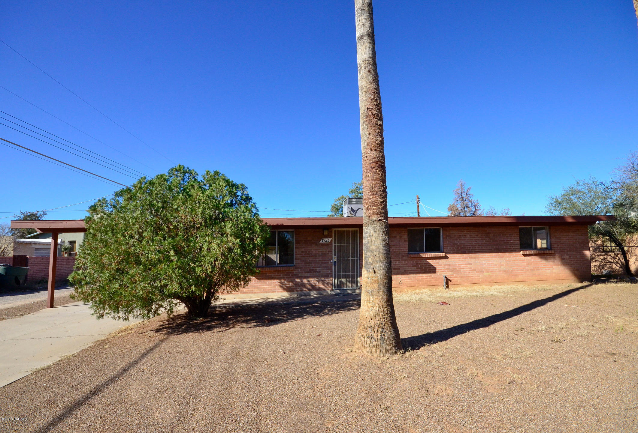 1925 N Mountain Avenue