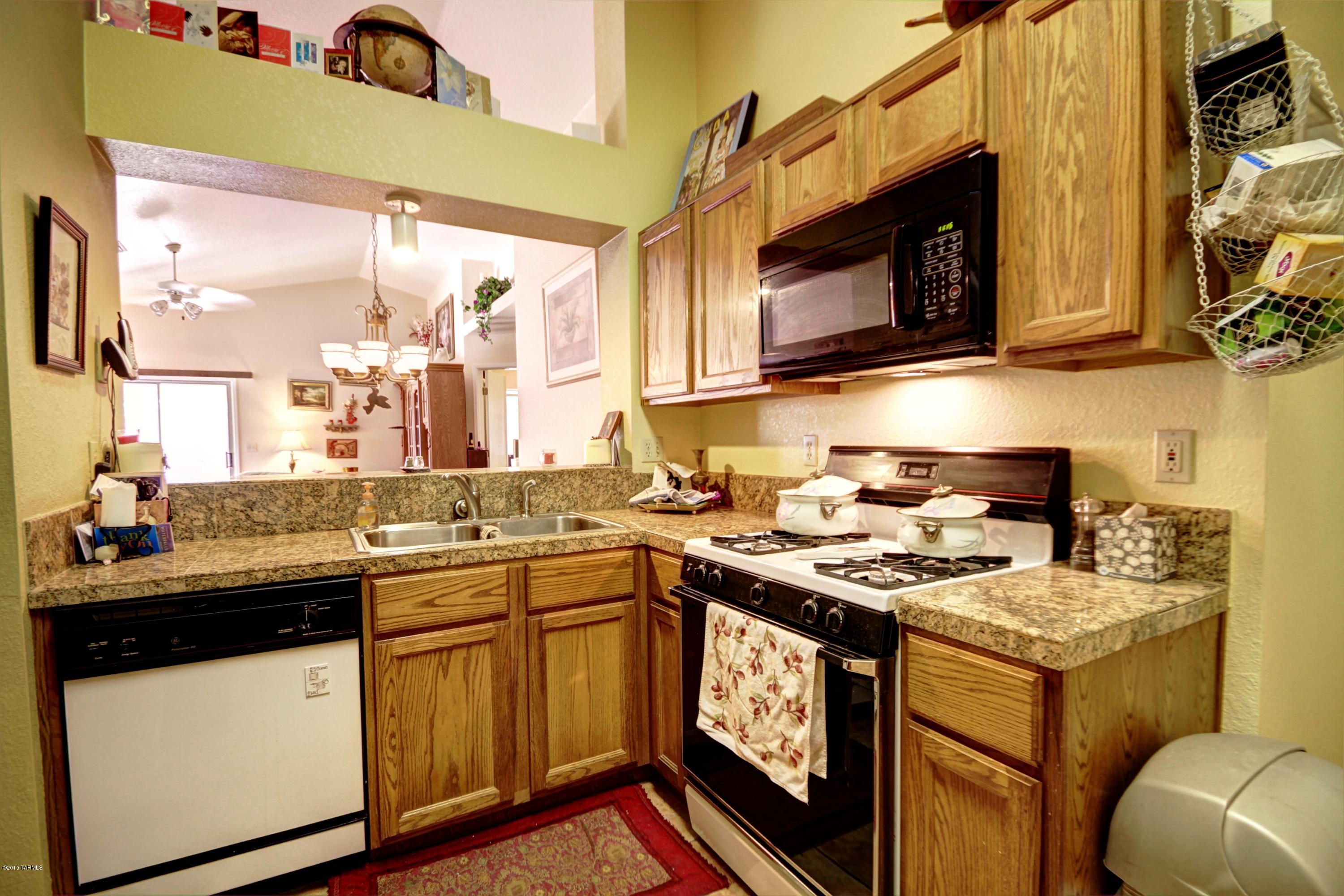 2571 W Ashley Place