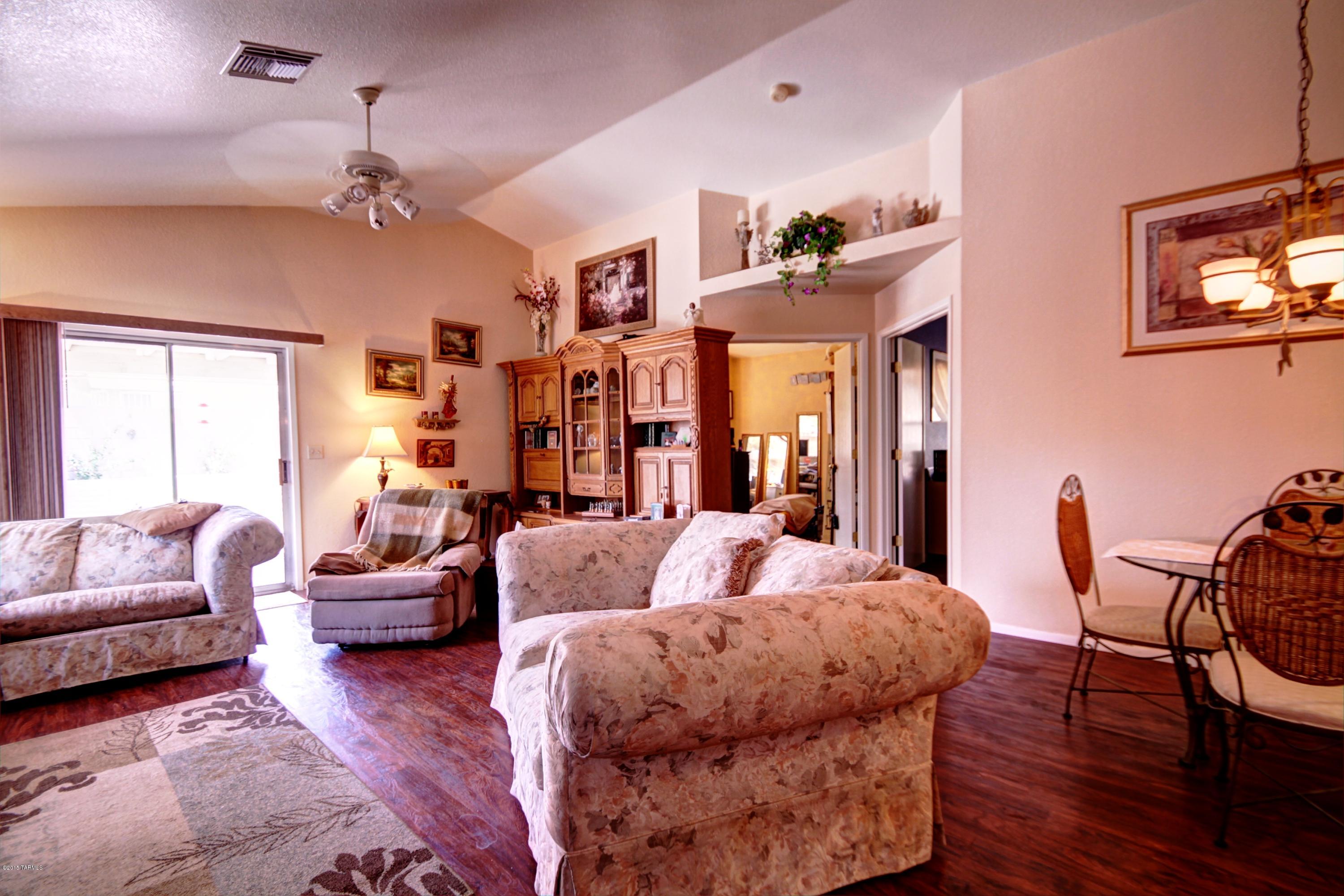2571 W Ashley Place