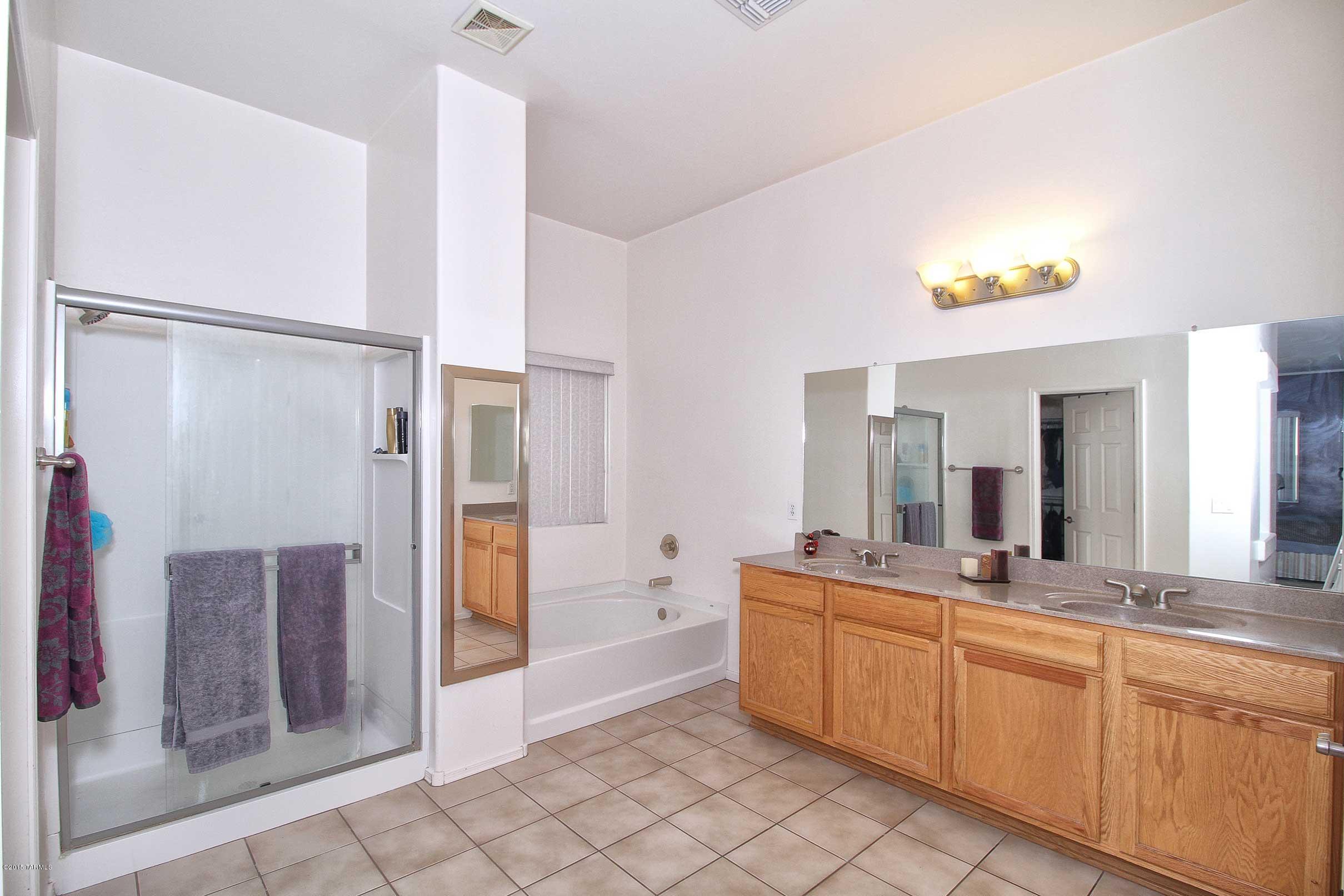 3706 S Desert Motif Road