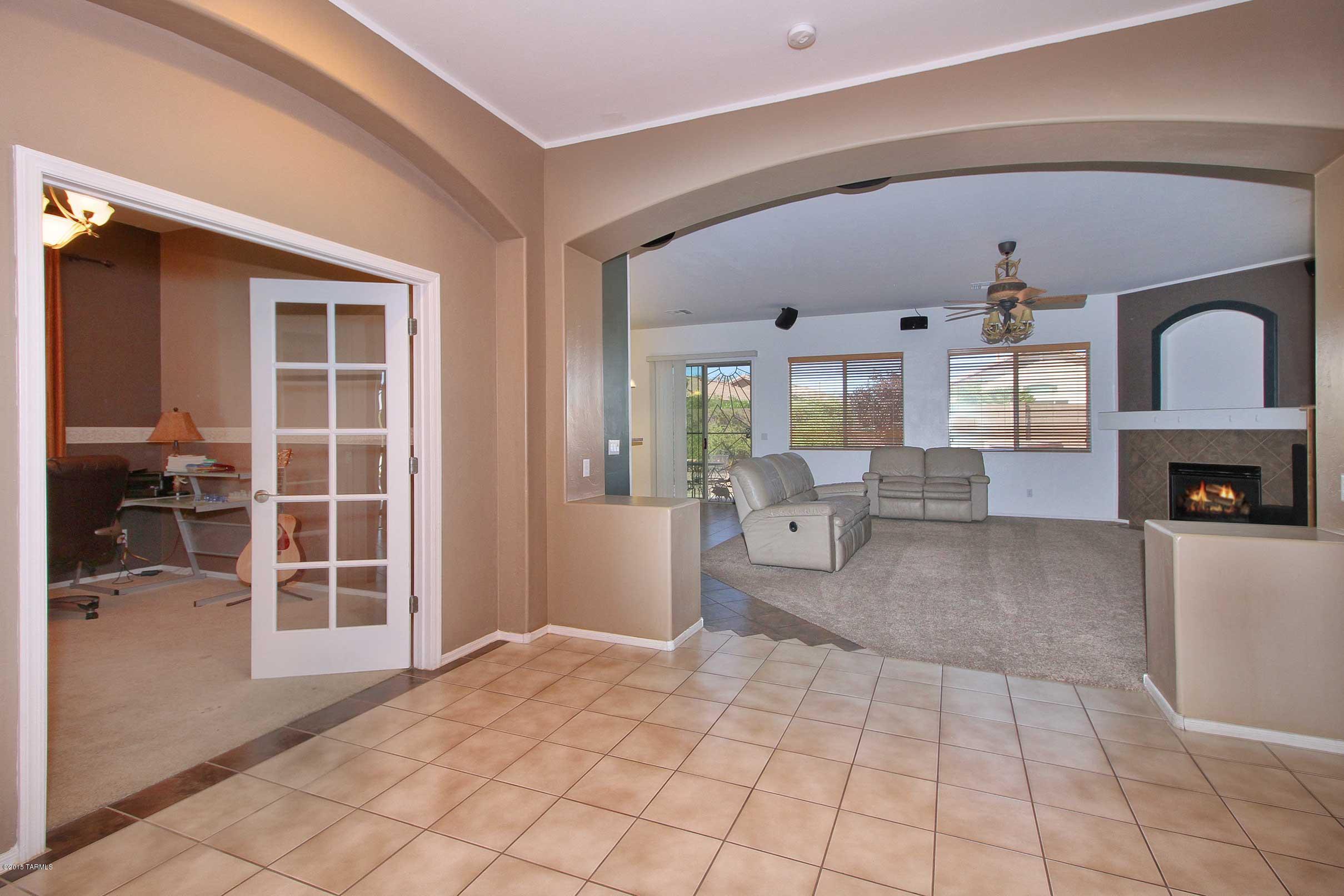 3706 S Desert Motif Road