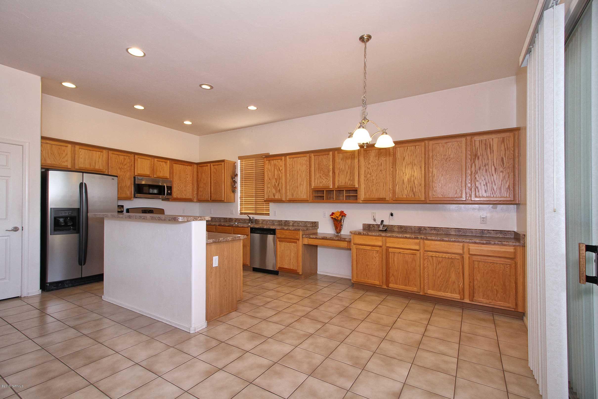 3706 S Desert Motif Road