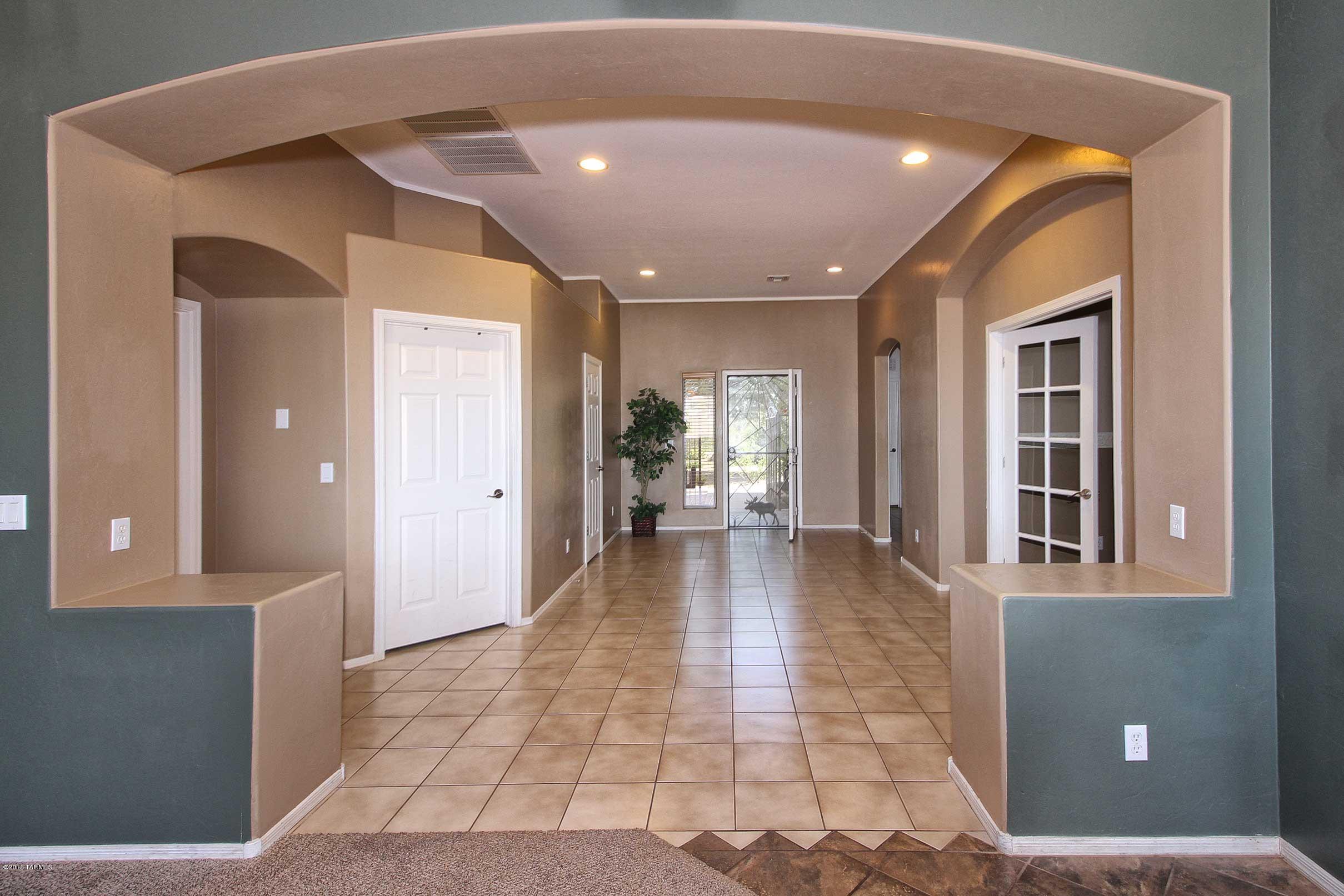 3706 S Desert Motif Road