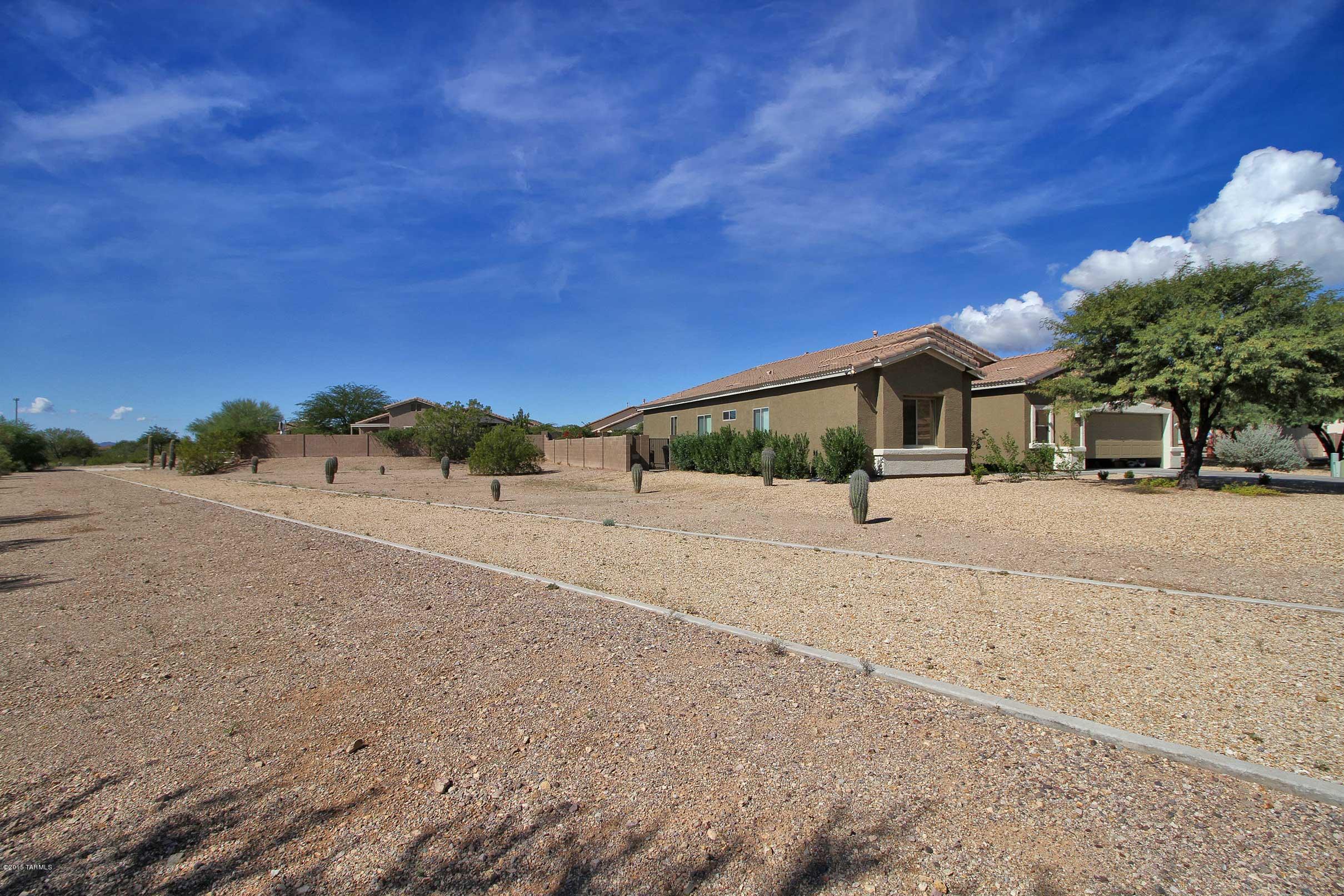 3706 S Desert Motif Road