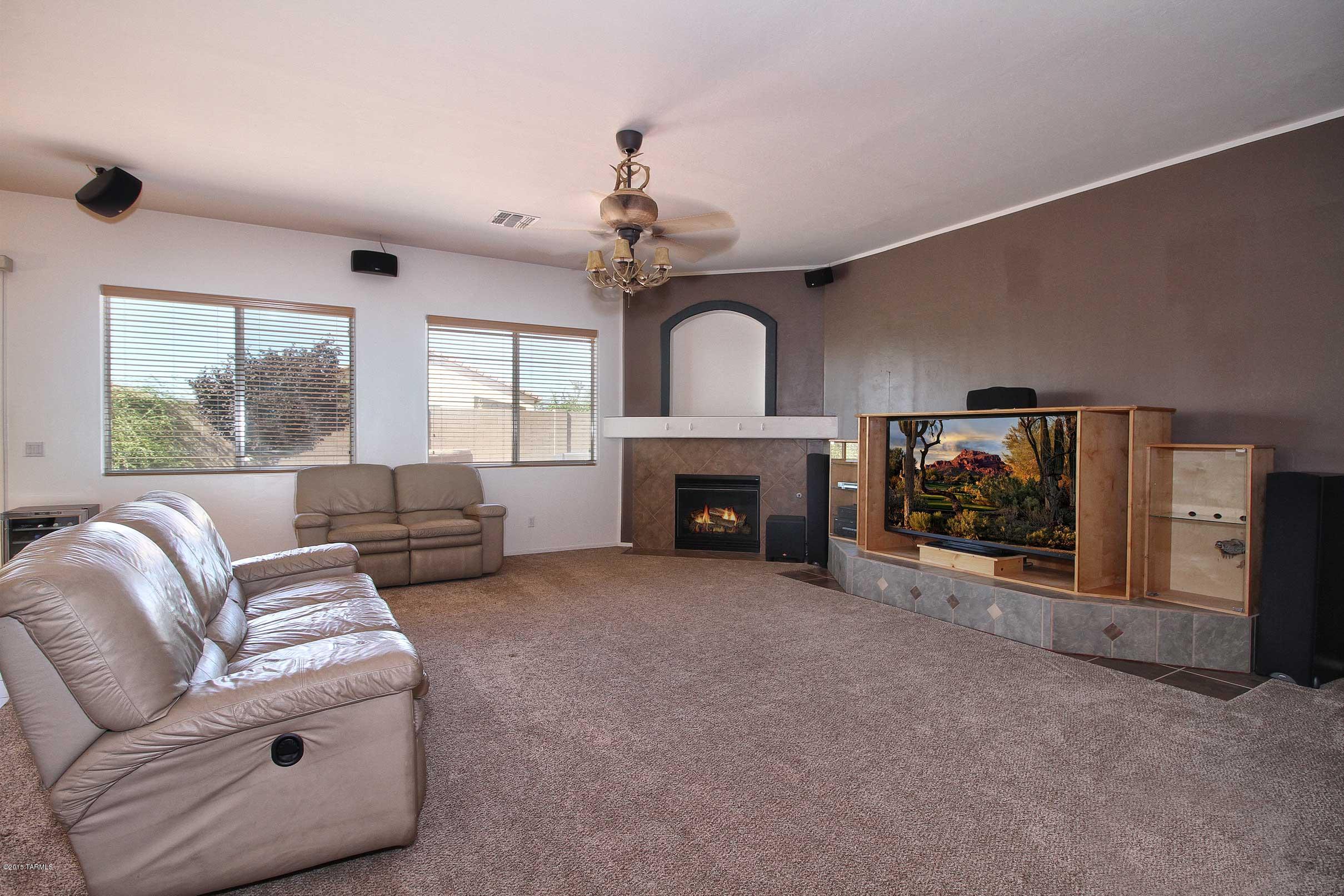 3706 S Desert Motif Road