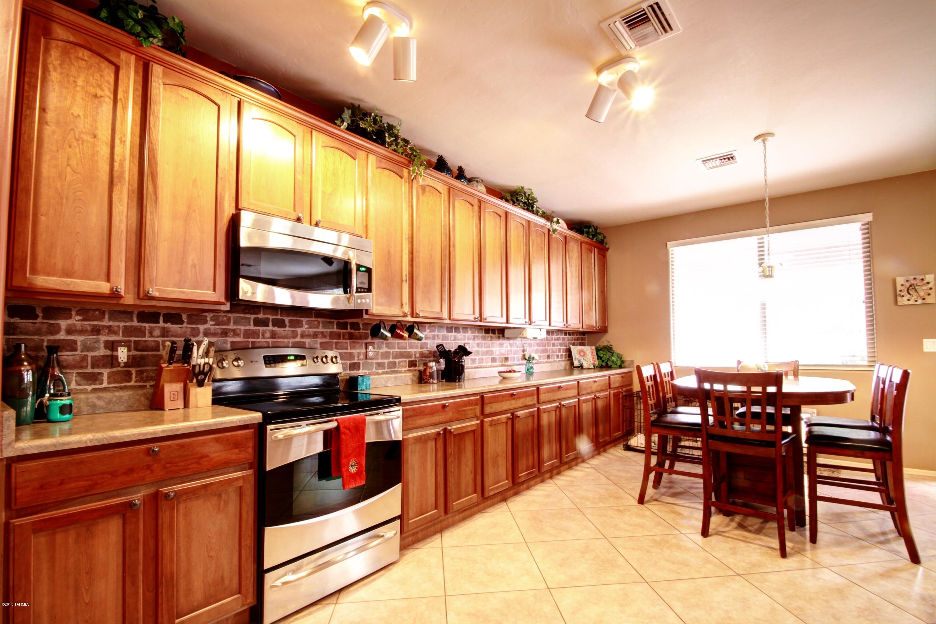 11662 W Barley Drive