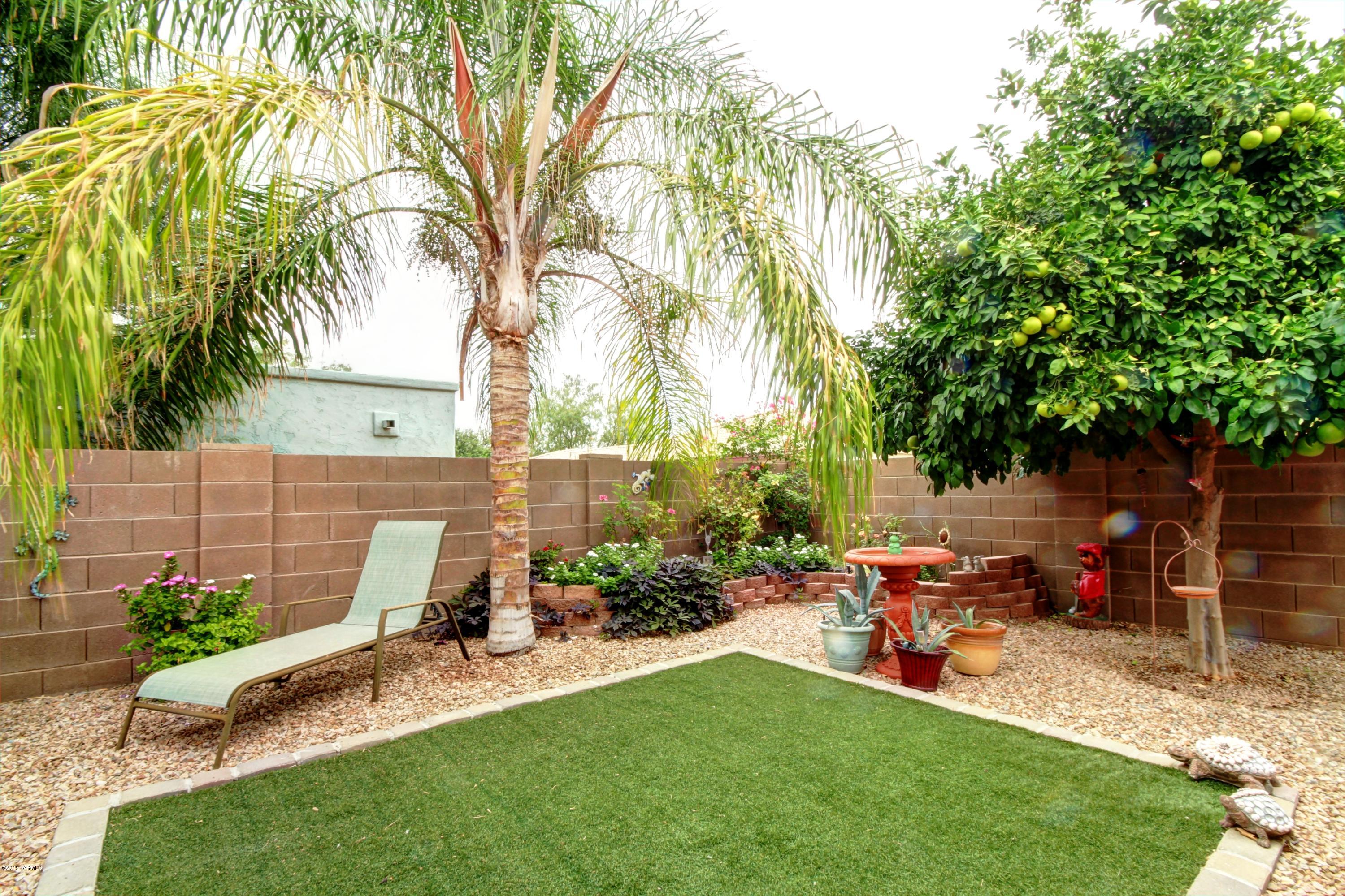 11662 W Barley Drive