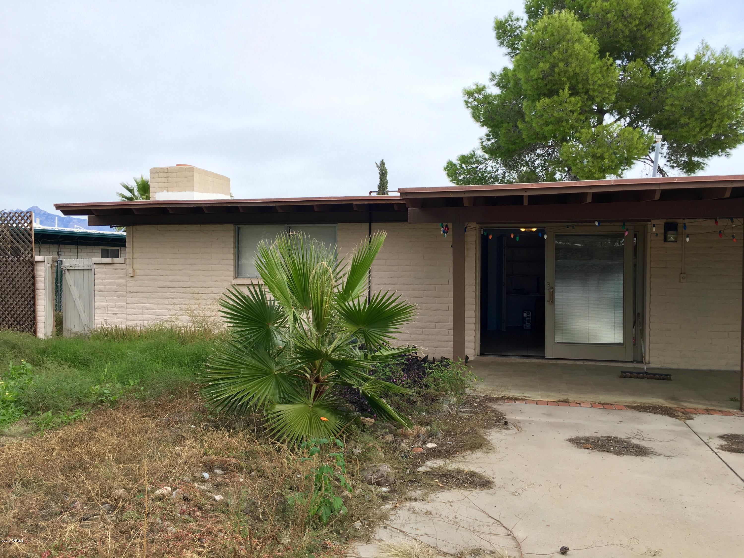 626 S Staunton Drive