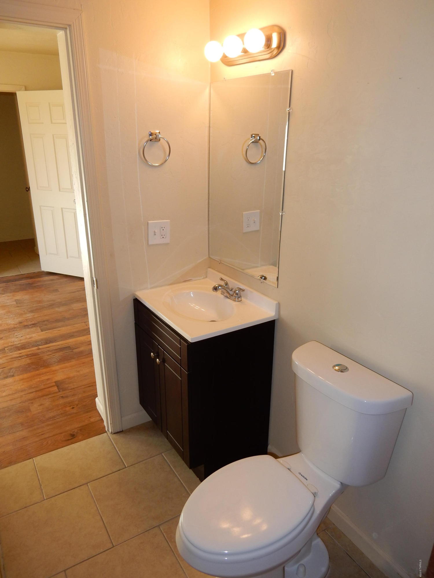 1136 E Garden Loop