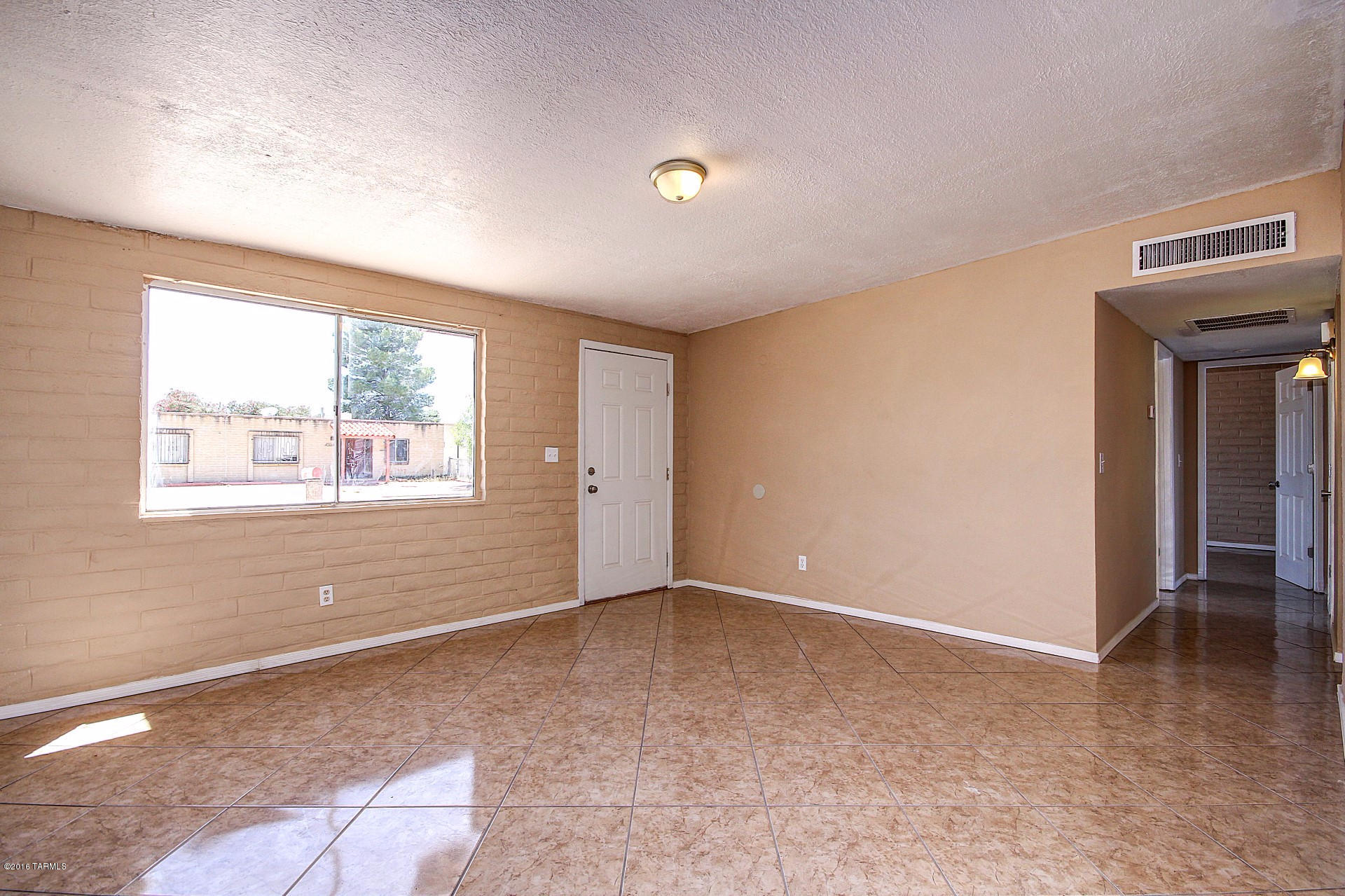 6573 E Hawk Drive