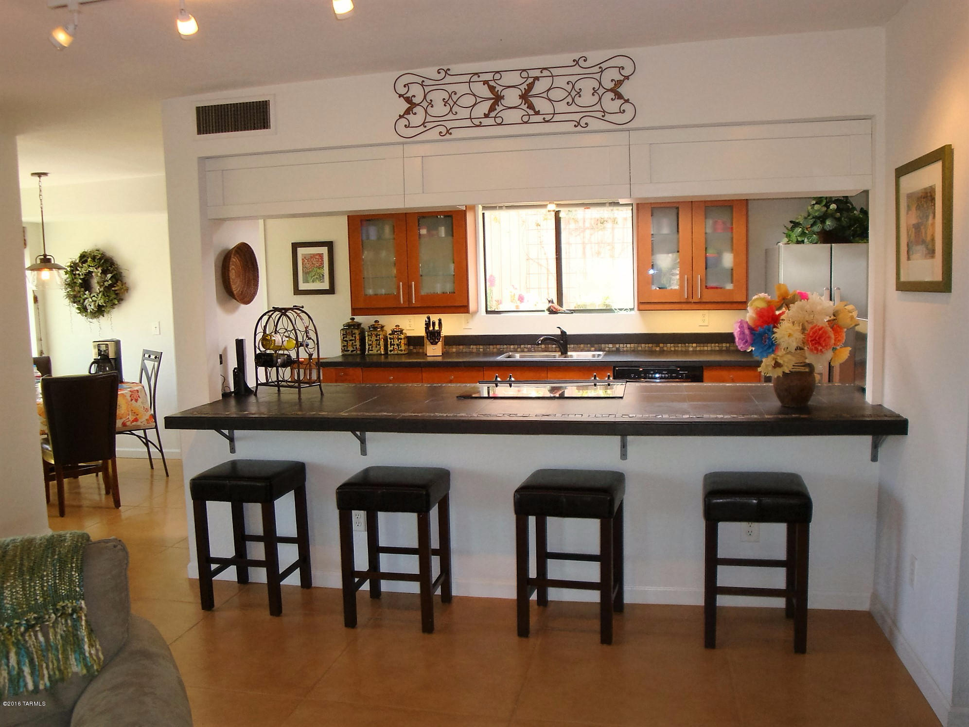 5282 N Paseo Del Arenal