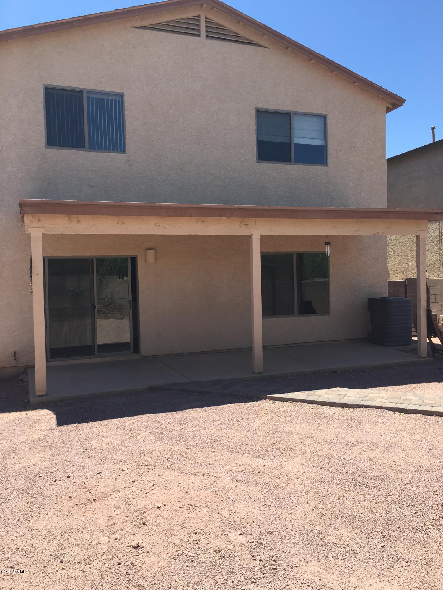 6521 S Giuliani Avenue
