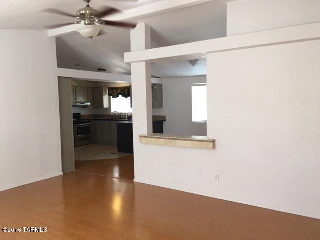2640 S Cottonwood Lane