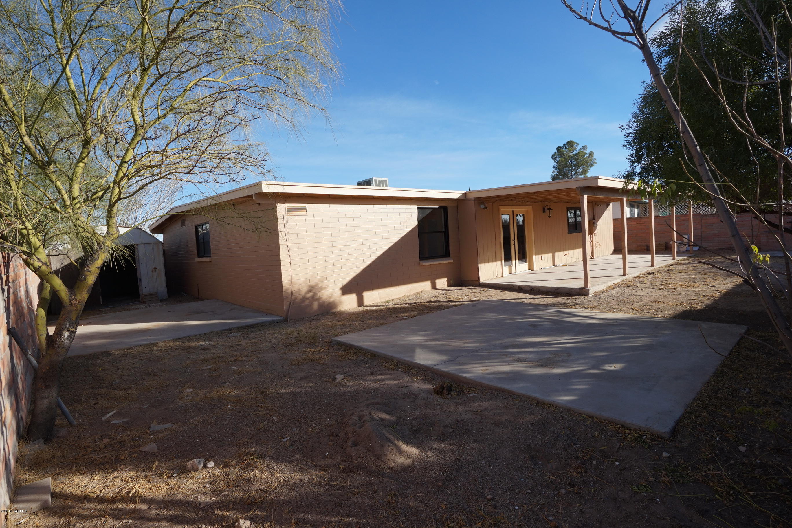 438 W Calle Ramona