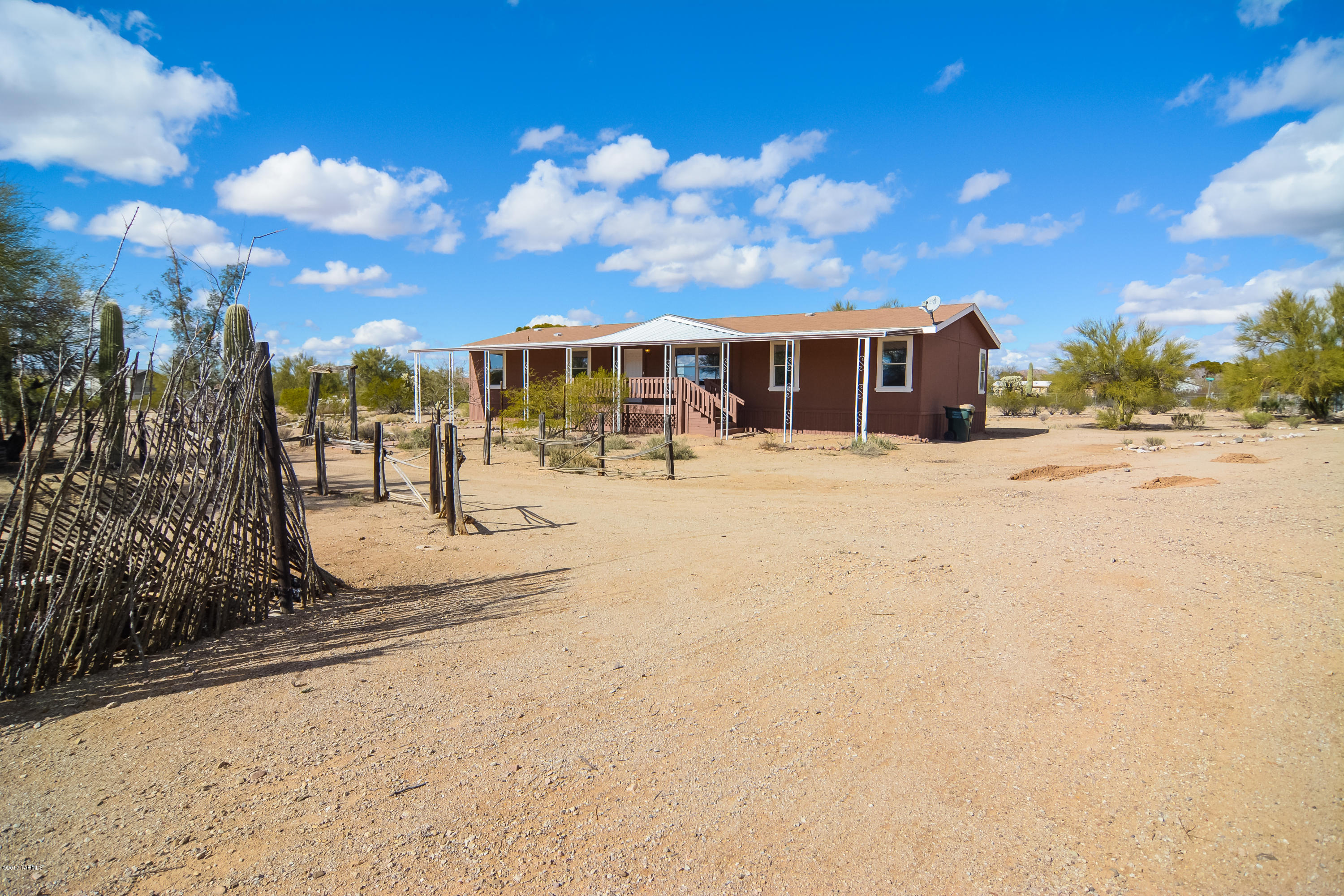 2873 S Desert Rose Drive