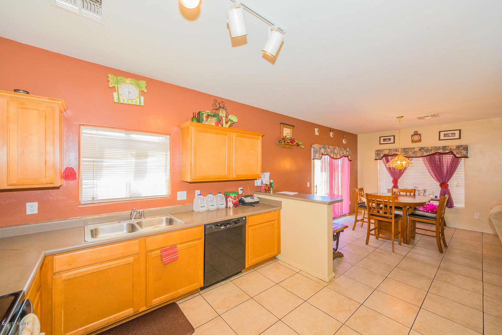 3686 E Drexel Manor Stravenue